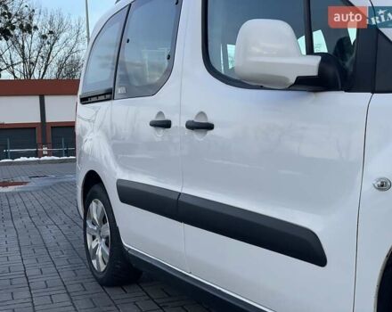 Білий Сітроен Берлінго, об'ємом двигуна 1.6 л та пробігом 255 тис. км за 7650 $, фото 10 на Automoto.ua