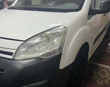 Белый Ситроен Берлинго, объемом двигателя 1.6 л и пробегом 270 тыс. км за 7049 $, фото 1 на Automoto.ua