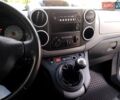 Белый Ситроен Берлинго, объемом двигателя 1.6 л и пробегом 164 тыс. км за 9000 $, фото 8 на Automoto.ua