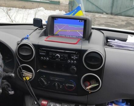 Белый Ситроен Берлинго, объемом двигателя 0 л и пробегом 253 тыс. км за 7700 $, фото 7 на Automoto.ua