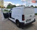 Белый Ситроен Берлинго, объемом двигателя 1.6 л и пробегом 300 тыс. км за 5700 $, фото 6 на Automoto.ua