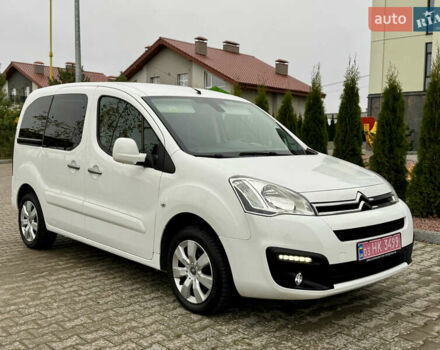 Белый Ситроен Берлинго, объемом двигателя 1.6 л и пробегом 192 тыс. км за 8850 $, фото 8 на Automoto.ua