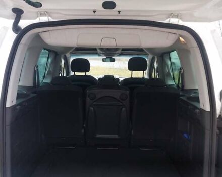 Белый Ситроен Берлинго, объемом двигателя 1.6 л и пробегом 244 тыс. км за 9700 $, фото 6 на Automoto.ua