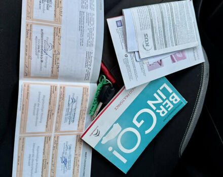 Белый Ситроен Берлинго, объемом двигателя 1.6 л и пробегом 192 тыс. км за 8850 $, фото 26 на Automoto.ua