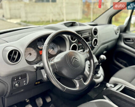 Белый Ситроен Берлинго, объемом двигателя 1.6 л и пробегом 192 тыс. км за 8850 $, фото 20 на Automoto.ua