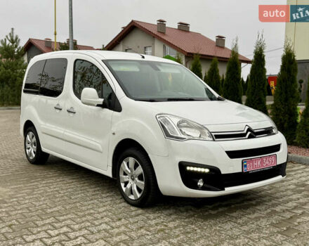 Белый Ситроен Берлинго, объемом двигателя 1.6 л и пробегом 192 тыс. км за 8850 $, фото 9 на Automoto.ua