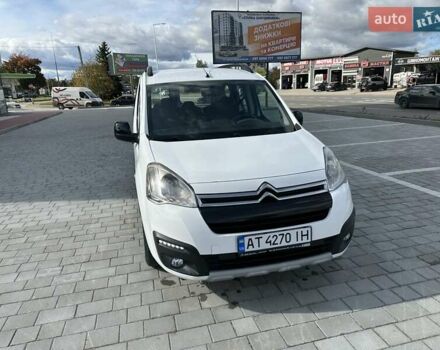 Белый Ситроен Берлинго, объемом двигателя 1.6 л и пробегом 240 тыс. км за 7650 $, фото 30 на Automoto.ua