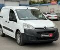 Белый Ситроен Берлинго, объемом двигателя 1.6 л и пробегом 288 тыс. км за 9490 $, фото 2 на Automoto.ua
