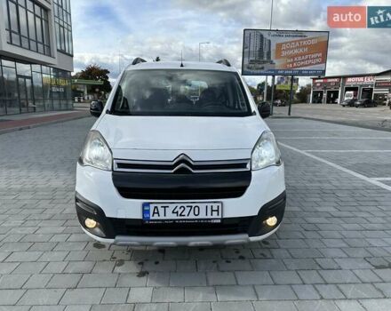 Белый Ситроен Берлинго, объемом двигателя 1.6 л и пробегом 240 тыс. км за 7650 $, фото 31 на Automoto.ua