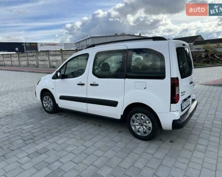 Белый Ситроен Берлинго, объемом двигателя 1.6 л и пробегом 240 тыс. км за 7750 $, фото 13 на Automoto.ua
