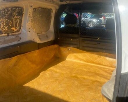 Белый Ситроен Берлинго, объемом двигателя 1.56 л и пробегом 202 тыс. км за 8500 $, фото 4 на Automoto.ua