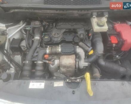 Белый Ситроен Берлинго, объемом двигателя 1.56 л и пробегом 202 тыс. км за 8500 $, фото 9 на Automoto.ua