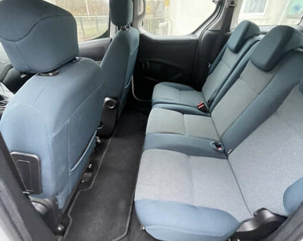 Белый Ситроен Берлинго, объемом двигателя 1.6 л и пробегом 270 тыс. км за 9800 $, фото 13 на Automoto.ua