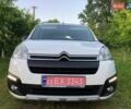 Белый Ситроен Берлинго, объемом двигателя 1.6 л и пробегом 183 тыс. км за 11650 $, фото 1 на Automoto.ua