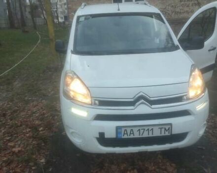 Белый Ситроен Берлинго, объемом двигателя 1.56 л и пробегом 202 тыс. км за 8500 $, фото 8 на Automoto.ua