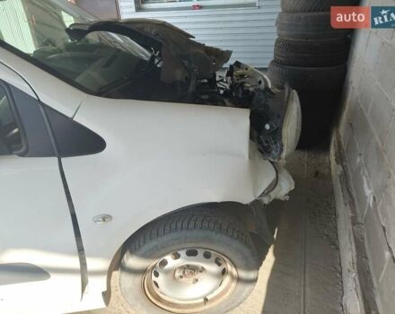 Белый Ситроен Берлинго, объемом двигателя 1.6 л и пробегом 86 тыс. км за 6350 $, фото 3 на Automoto.ua