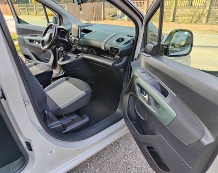 Ситроен Берлинго 2018 в Киеве на Automoto.ua Белый Ситроен Берлинго, объемом двигателя 1.5 л и пробегом 120 тыс. км за 8900 $, фото 12 на Automoto.ua