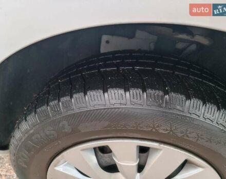 Белый Ситроен Берлинго, объемом двигателя 1.6 л и пробегом 172 тыс. км за 10500 $, фото 4 на Automoto.ua