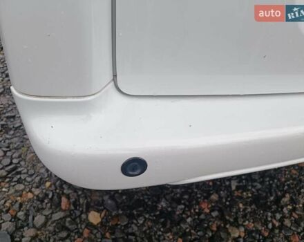 Белый Ситроен Берлинго, объемом двигателя 1.6 л и пробегом 172 тыс. км за 10500 $, фото 7 на Automoto.ua