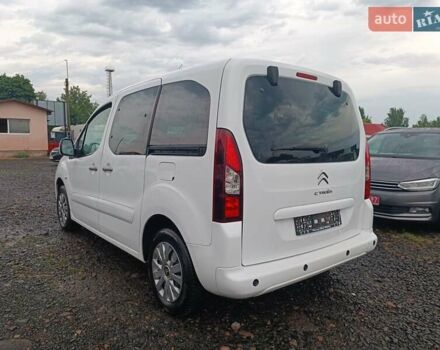 Белый Ситроен Берлинго, объемом двигателя 1.6 л и пробегом 172 тыс. км за 10500 $, фото 37 на Automoto.ua