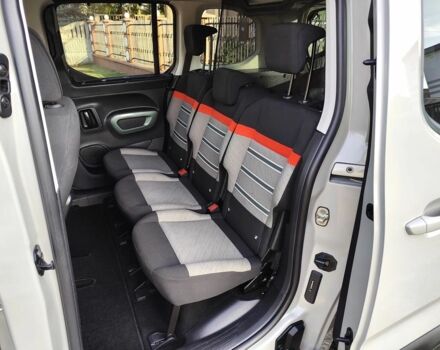 Ситроен Берлинго 2018 в Киеве на Automoto.ua Белый Ситроен Берлинго, объемом двигателя 1.5 л и пробегом 120 тыс. км за 8900 $, фото 13 на Automoto.ua