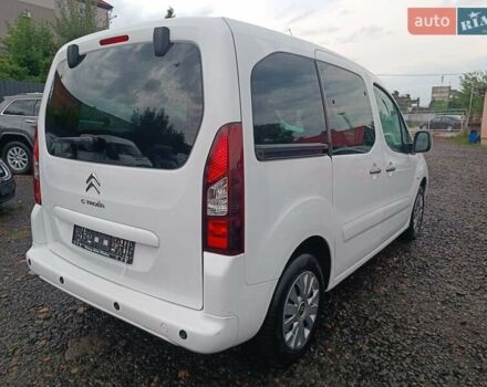 Белый Ситроен Берлинго, объемом двигателя 1.6 л и пробегом 172 тыс. км за 10500 $, фото 36 на Automoto.ua