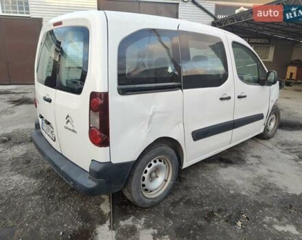 Білий Сітроен Берлінго, об'ємом двигуна 1.6 л та пробігом 86 тис. км за 5500 $, фото 2 на Automoto.ua