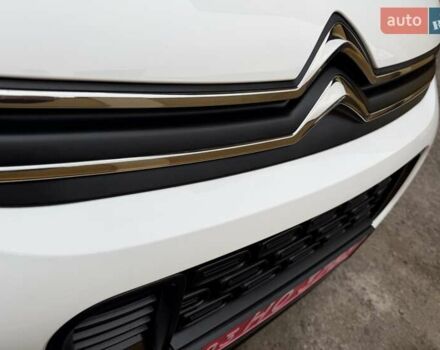 Белый Ситроен Берлинго, объемом двигателя 1.5 л и пробегом 159 тыс. км за 15950 $, фото 20 на Automoto.ua