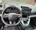 Сітроен Берлінго 2019 у Києві на Automoto.ua Білий Сітроен Берлінго, об'ємом двигуна 1.56 л та пробігом 228 тис. км за 17000 $, фото 11 на Automoto.ua
