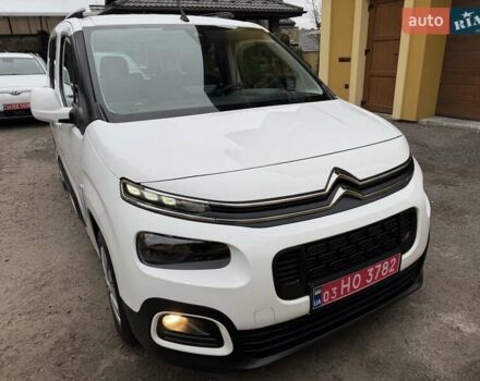 Белый Ситроен Берлинго, объемом двигателя 1.5 л и пробегом 159 тыс. км за 15950 $, фото 10 на Automoto.ua