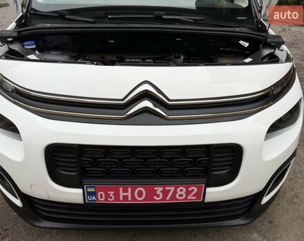 Белый Ситроен Берлинго, объемом двигателя 1.5 л и пробегом 159 тыс. км за 15950 $, фото 39 на Automoto.ua