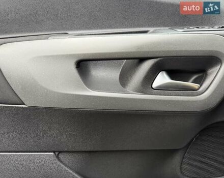 Белый Ситроен Берлинго, объемом двигателя 1.5 л и пробегом 159 тыс. км за 15950 $, фото 64 на Automoto.ua