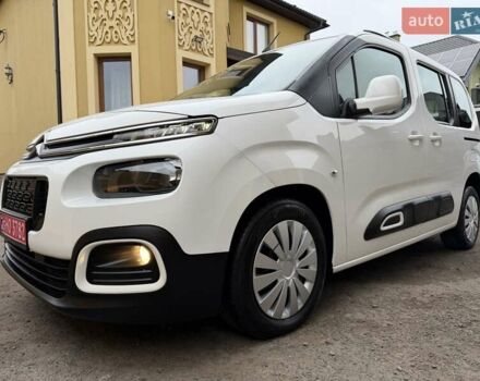 Белый Ситроен Берлинго, объемом двигателя 1.5 л и пробегом 159 тыс. км за 15950 $, фото 13 на Automoto.ua