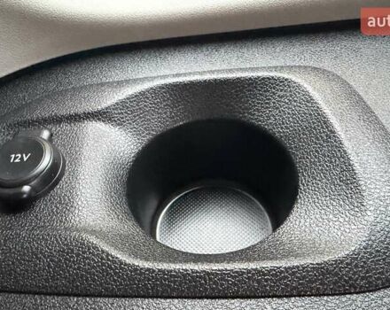 Белый Ситроен Берлинго, объемом двигателя 1.5 л и пробегом 159 тыс. км за 15950 $, фото 112 на Automoto.ua