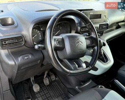 Сітроен Берлінго 2019 у Борисполе на Automoto.ua Білий Сітроен Берлінго, об'ємом двигуна 1.56 л та пробігом 120 тис. км за 13300 $, фото 47 на Automoto.ua