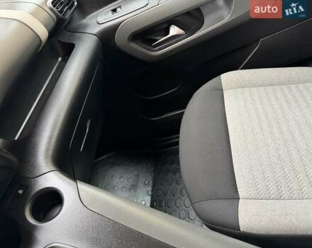 Белый Ситроен Берлинго, объемом двигателя 1.5 л и пробегом 159 тыс. км за 15950 $, фото 74 на Automoto.ua