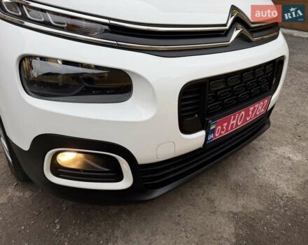 Белый Ситроен Берлинго, объемом двигателя 1.5 л и пробегом 159 тыс. км за 15950 $, фото 11 на Automoto.ua