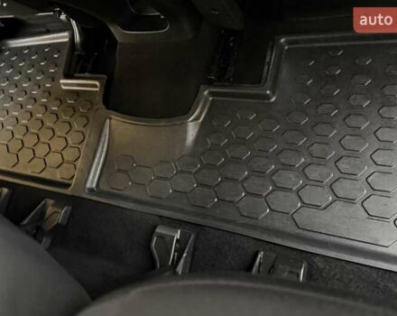 Белый Ситроен Берлинго, объемом двигателя 1.5 л и пробегом 159 тыс. км за 15950 $, фото 55 на Automoto.ua