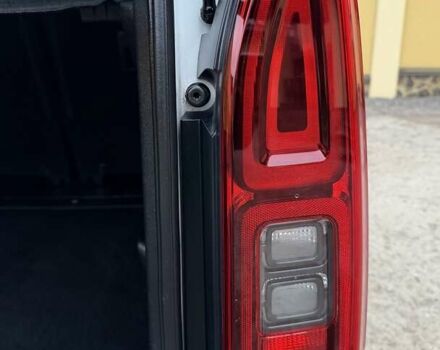 Белый Ситроен Берлинго, объемом двигателя 1.5 л и пробегом 159 тыс. км за 15950 $, фото 109 на Automoto.ua