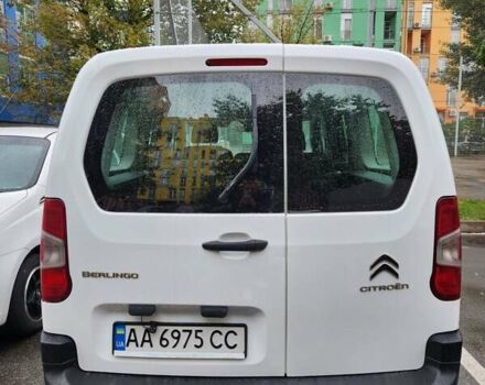Сітроен Берлінго 2019 у Києві на Automoto.ua Білий Сітроен Берлінго, об'ємом двигуна 1.56 л та пробігом 228 тис. км за 17000 $, фото 12 на Automoto.ua