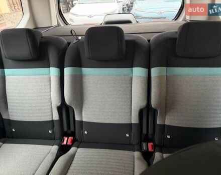 Белый Ситроен Берлинго, объемом двигателя 1.5 л и пробегом 159 тыс. км за 15950 $, фото 73 на Automoto.ua