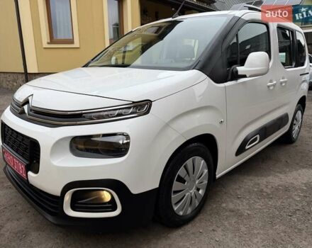 Белый Ситроен Берлинго, объемом двигателя 1.5 л и пробегом 159 тыс. км за 15950 $, фото 1 на Automoto.ua