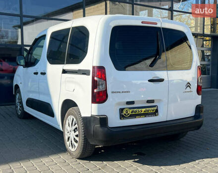 Белый Ситроен Берлинго, объемом двигателя 1.5 л и пробегом 186 тыс. км за 16000 $, фото 4 на Automoto.ua