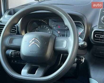 Белый Ситроен Берлинго, объемом двигателя 1.5 л и пробегом 186 тыс. км за 16000 $, фото 10 на Automoto.ua