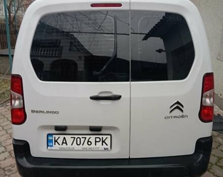 Белый Ситроен Берлинго, объемом двигателя 1.5 л и пробегом 47 тыс. км за 20900 $, фото 3 на Automoto.ua