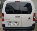 Белый Ситроен Берлинго, объемом двигателя 1.5 л и пробегом 47 тыс. км за 20900 $, фото 3 на Automoto.ua