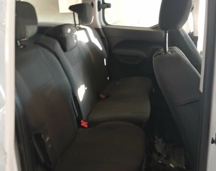 Белый Ситроен Берлинго, объемом двигателя 1.5 л и пробегом 40 тыс. км за 5000 $, фото 14 на Automoto.ua