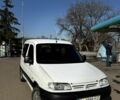 Белый Ситроен Берлинго, объемом двигателя 1.9 л и пробегом 249 тыс. км за 2499 $, фото 1 на Automoto.ua
