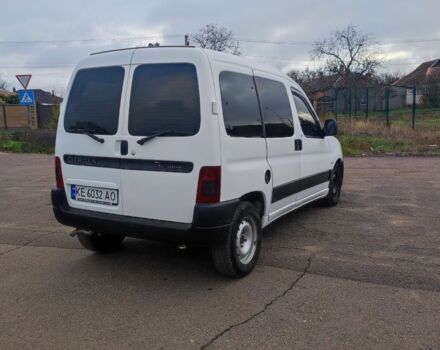 Белый Ситроен Берлинго, объемом двигателя 1.9 л и пробегом 508 тыс. км за 3200 $, фото 4 на Automoto.ua