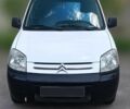 Білий Сітроен Берлінго, об'ємом двигуна 1.4 л та пробігом 300 тис. км за 2552 $, фото 1 на Automoto.ua